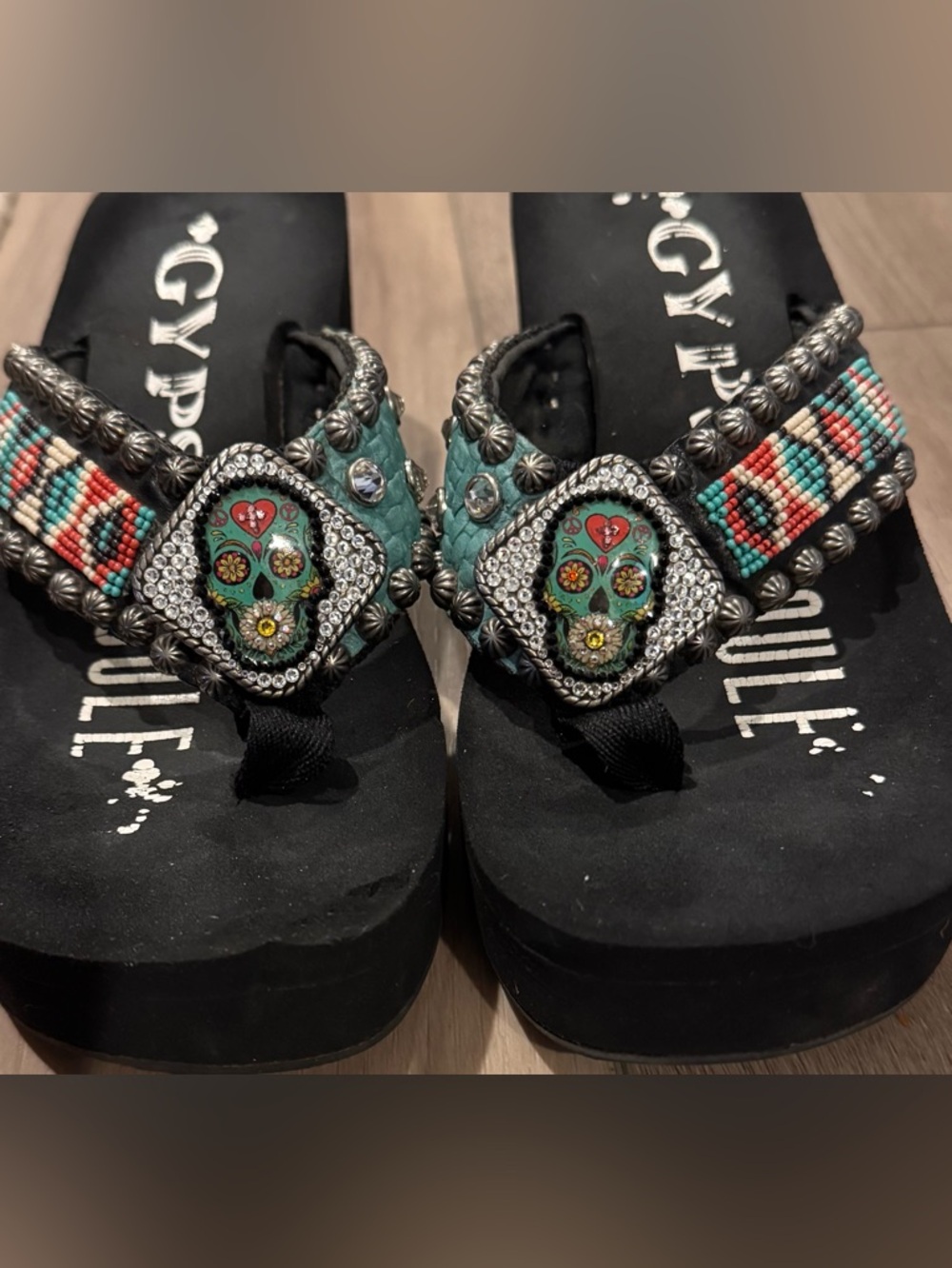Gypsy Soul Platform Flip-flops Turquoise Skull Rhinestones Beaded Straps Size 8 - Picture 3 of 7